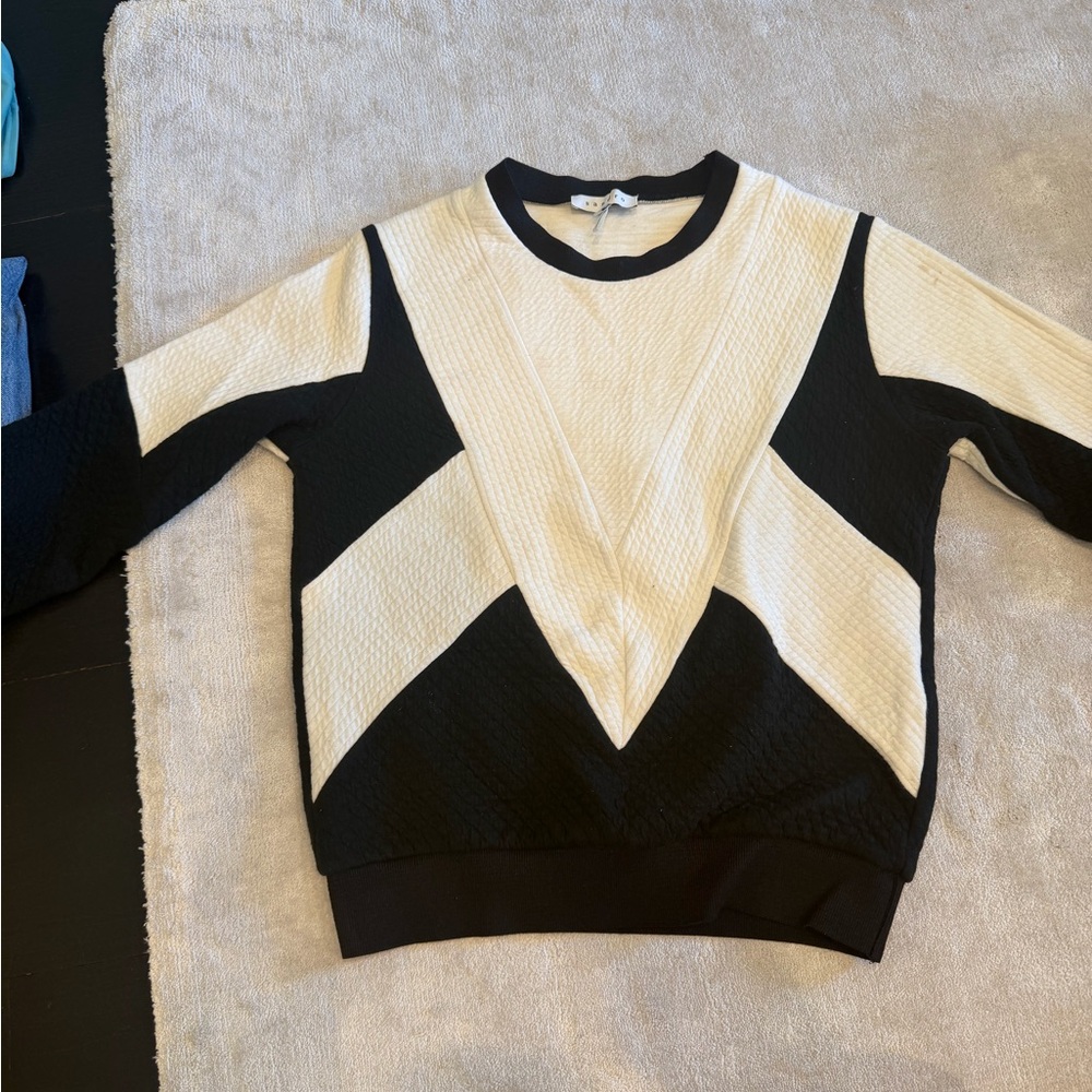 Sandro Black and Cream Ribbed-Neck Pullover